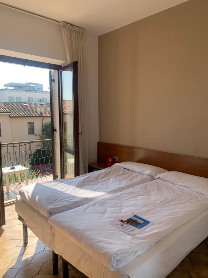 Hotel Santa Maria - Bardolino Town Center エクステリア 写真