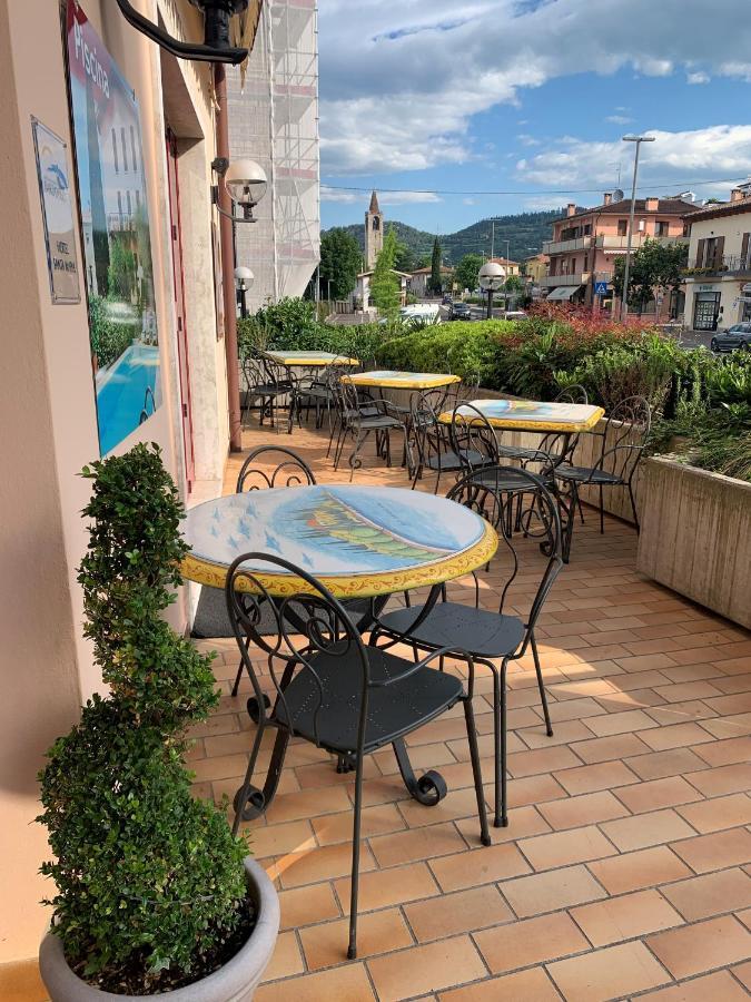 Hotel Santa Maria - Bardolino Town Center エクステリア 写真